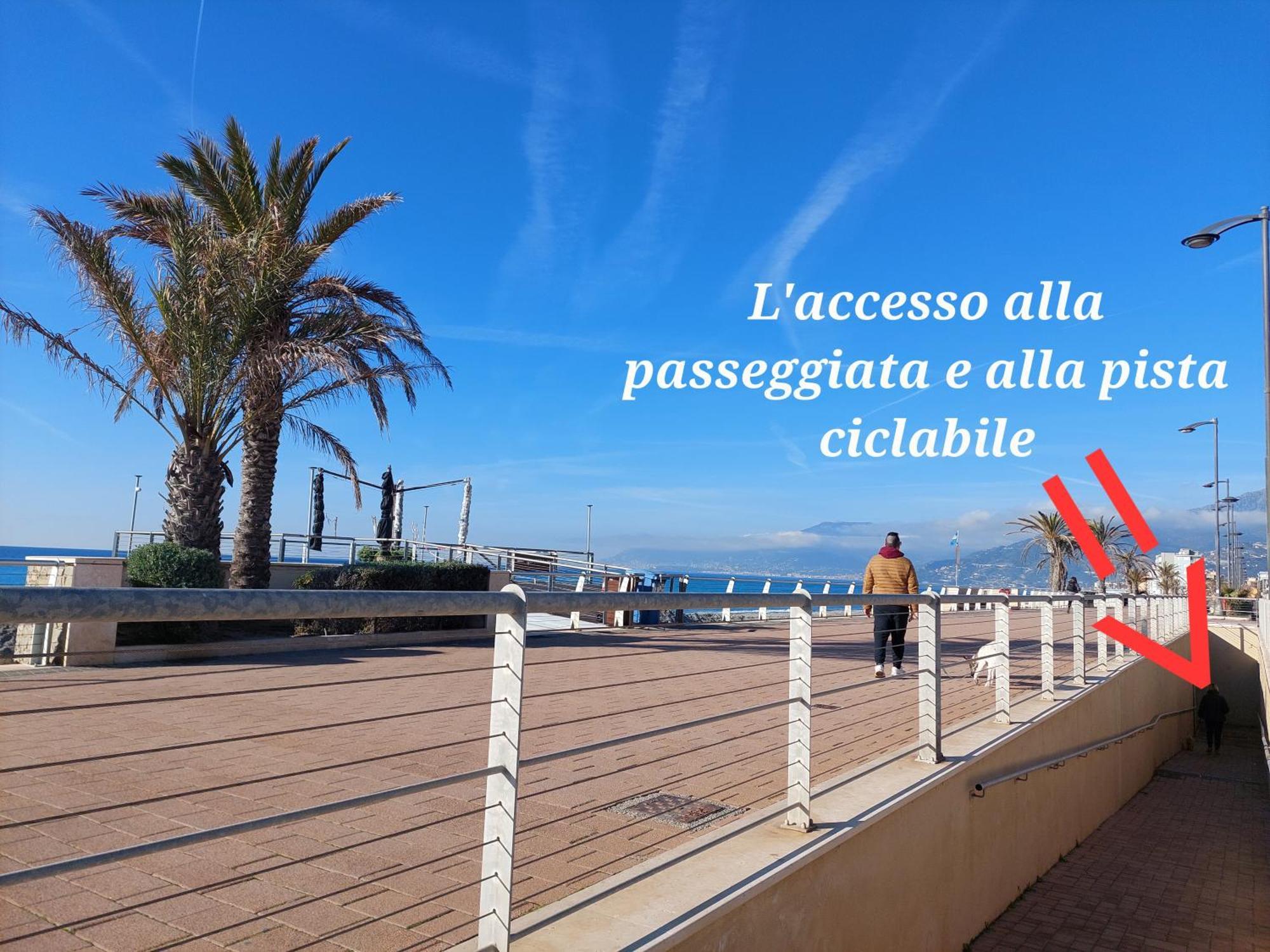 Emozioni Casa Vista Mare Bordighera Eksteriør billede